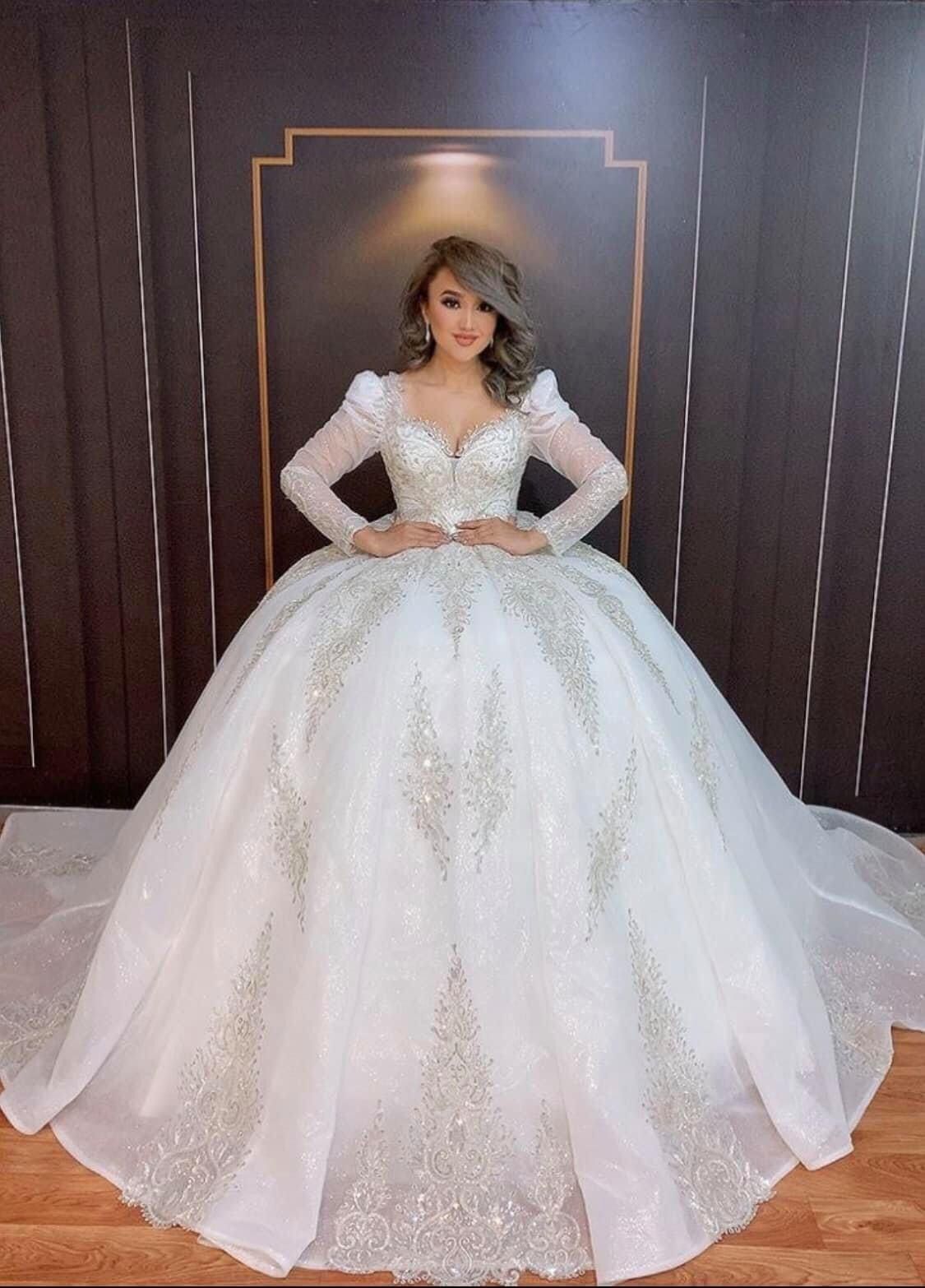 svc8 custom wedding dresses primary (3)