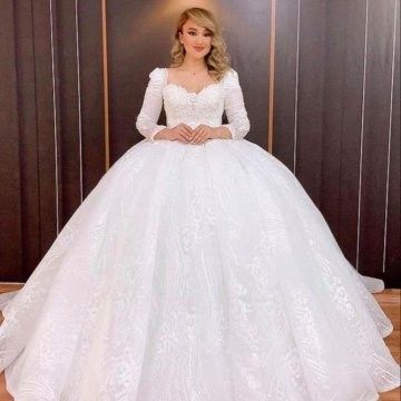From delicate lace details to perfectly tailored hems, our bridal alteration services are designed to make every bride look and feel her best. Contact us today to book your custom fitting!
#BridalAlterations
https://clothingalterationsorlan